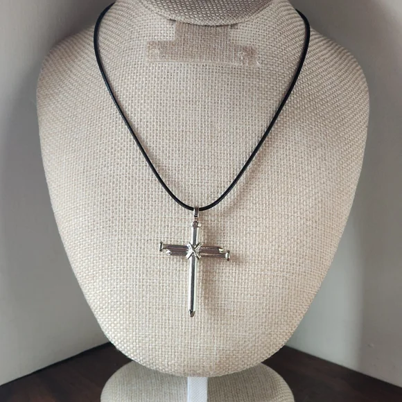 Silver Cross Pendant Necklace - Picture 5 of 7